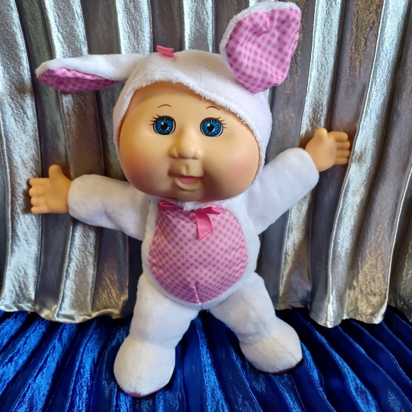 CABBAGE PATCH KIDS BUNNY - Picture 1 of 16